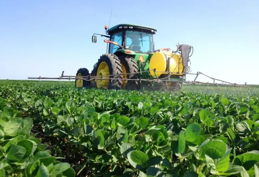 سياسة تصدير المبيدات في الصين تعيد تشكيل سوق وقاية المحاصيل عالميا