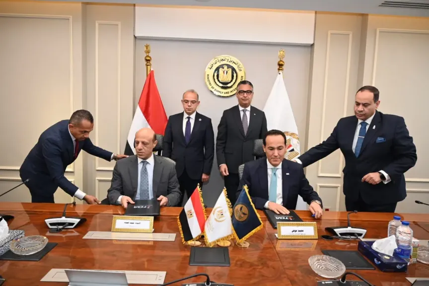 توقيع بروتوكول تعاون  لإنشاء مكتب سجل تجاري مميز لخدمات الشركات