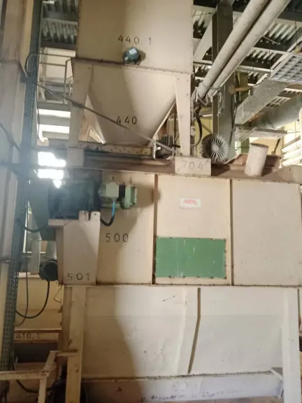 تشغيل مصنع أعلاف أسماك المنزلة