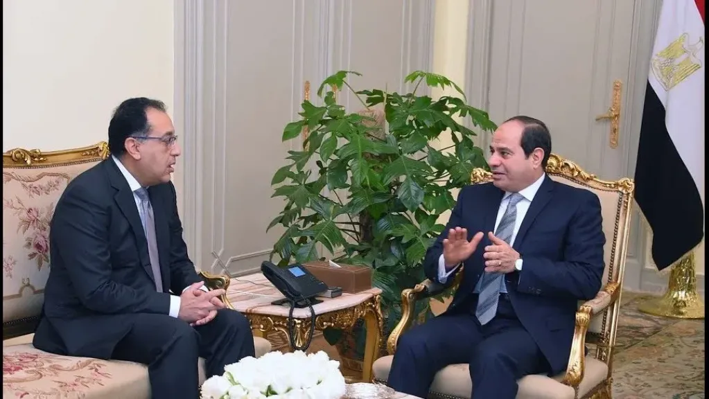السيسي يستقبل مدبولي للتشاور حول التشكيل الوزاري الجديد