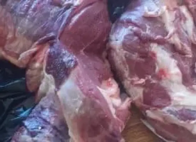 ضبط 426 كيلو من اللحوم والدواجن الفاسدة بالأقصر