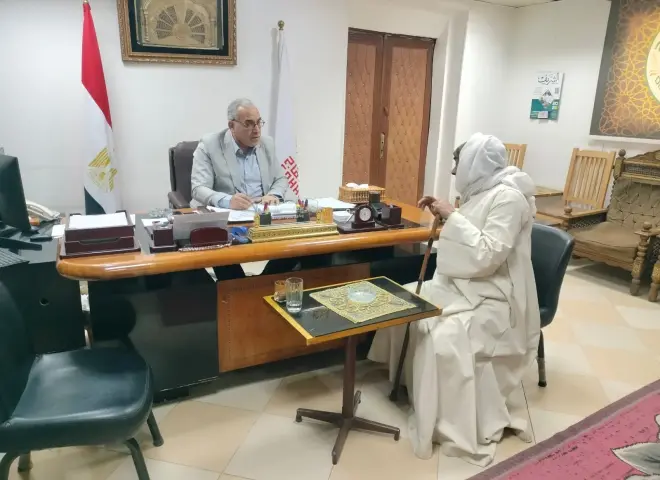 وكيل زراعة سوهاج يتابع شكاوى المواطنين ويصدر الحلول