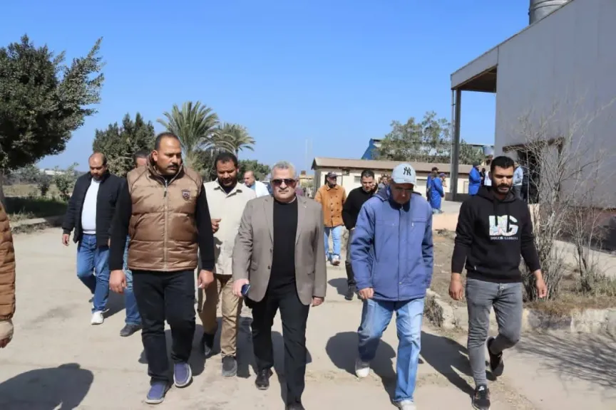 ”فرحات”: مصنع أعلاف المنزلة خطوة استراتيجية لخفض تكاليف الإنتاج