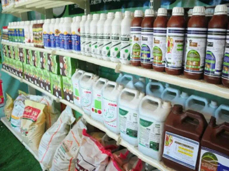 فتح منافذ لبيع الأسمدة والمبيدات بالإدارات الزراعية بالشرقية