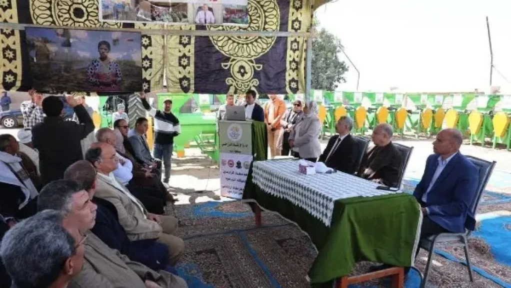 محافظ المنيا يسلم 48 فراطة ذرة لدعم مزارعي سمالوط