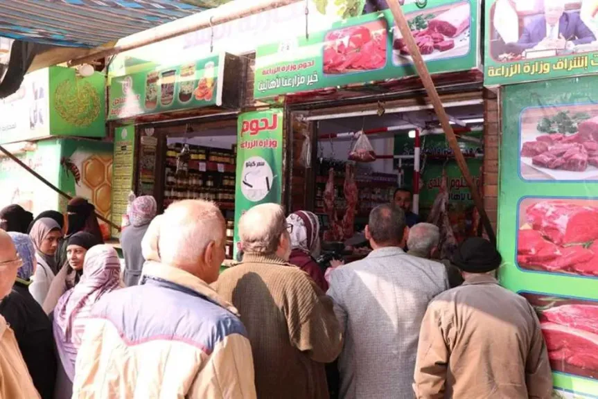 منافذ الزراعة تقدم تخفيضات 30% على السلع الغذائية