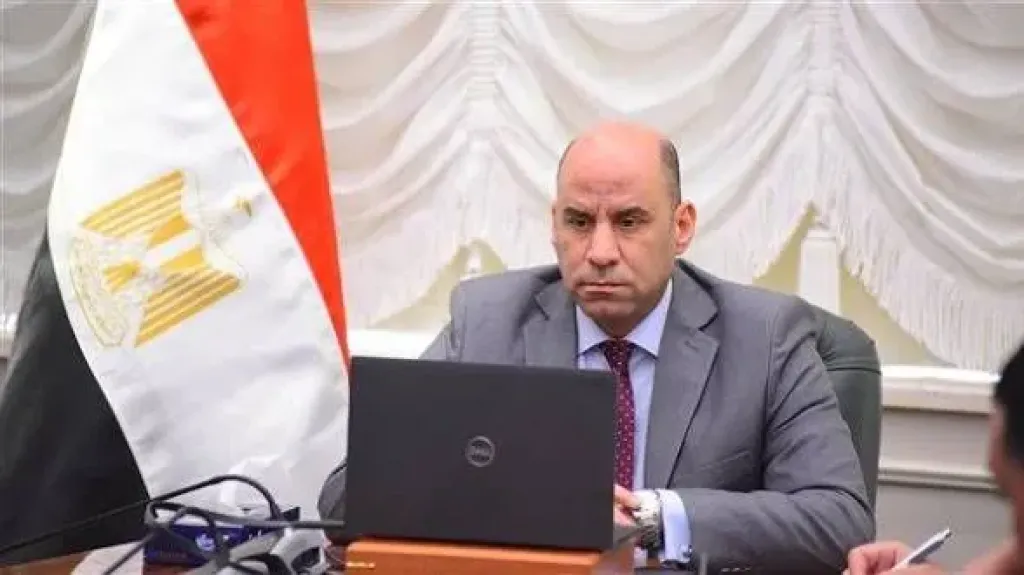 وزير العمل: من 19 إلى 23 مارس إجازة رسمية مدفوعة الأجر للقطاع الخاص بمناسبة عيد الفطر