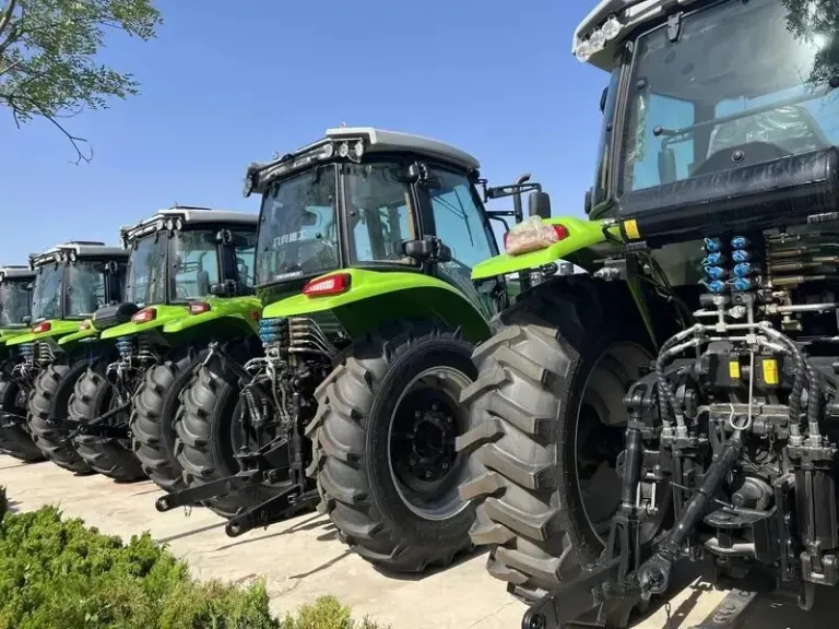 ترامب يعد برفع أسعار الإيثانول وإلغاء قيود الاستشعار البيئي للجرارات