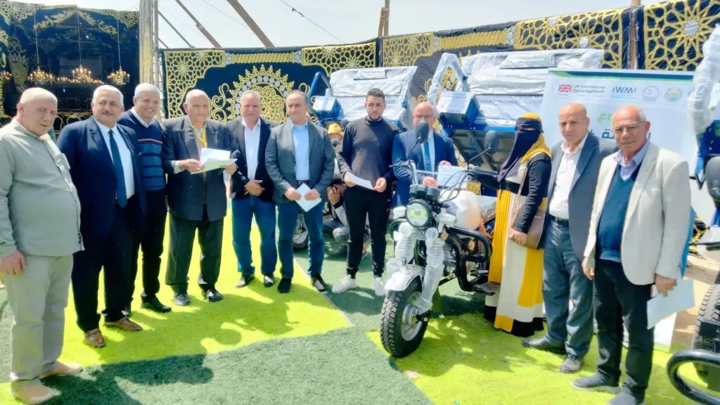 توزيع تروسكلات وخراف عشار وماكينات طحين على المزارعين في أبو المطامير