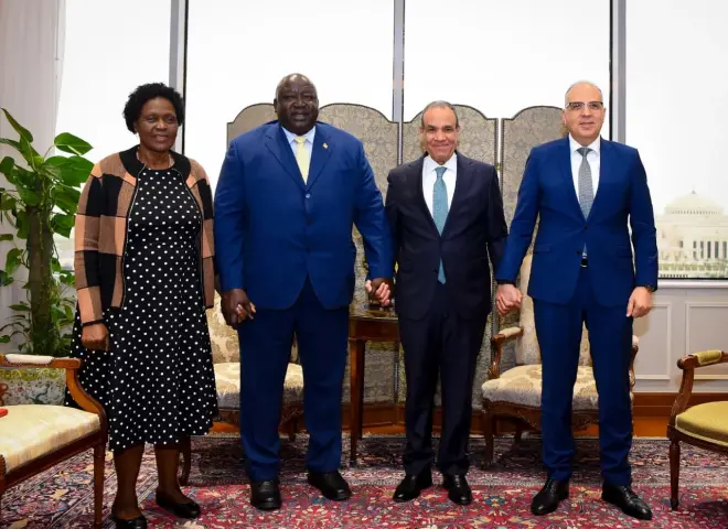 مشاورات مصرية – أوغندية لتعزيز التعاون ودعم التنمية في حوض النيل
