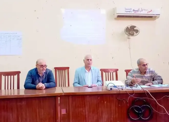 محافظ أسيوط يعلن تنظيم دورة لتأهيل مطبقي المبيدات