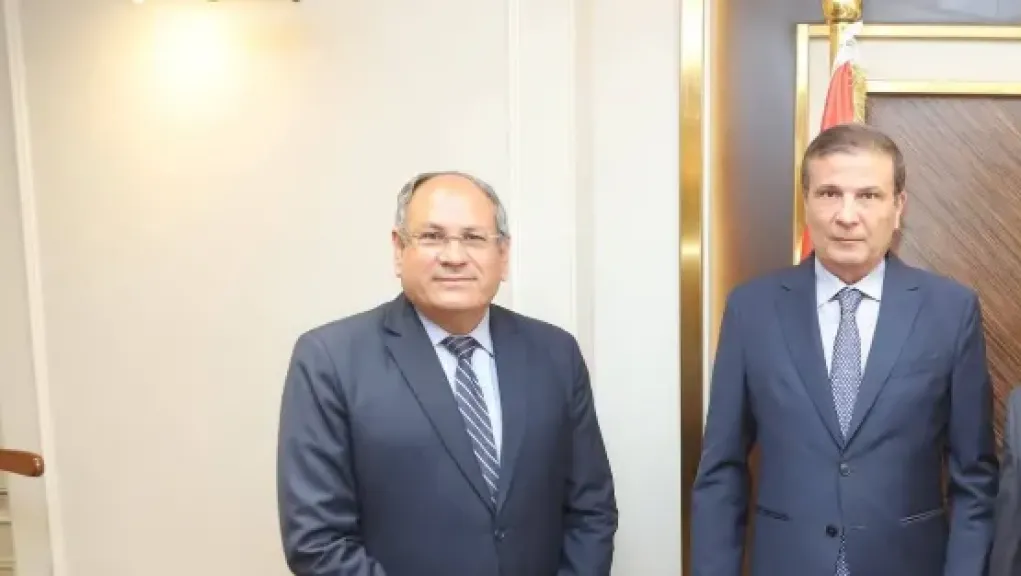 وزير الزراعة علاء فاروق وعادل عبد العظيم