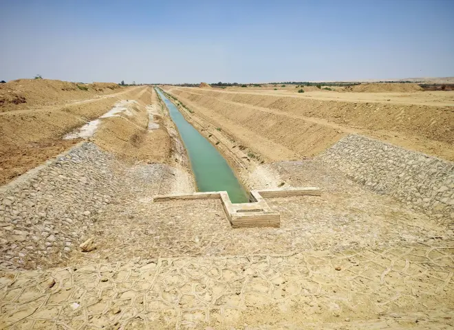 «سيل» يعيد إحياء وزراعة أراضٍ بور منذ 3 عقود