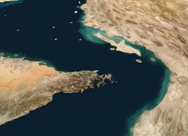 ”مضيق هرمز”.. الحرس الثوري يعيد فرض الإدارة العسكرية ردا على القيود الأمريكية