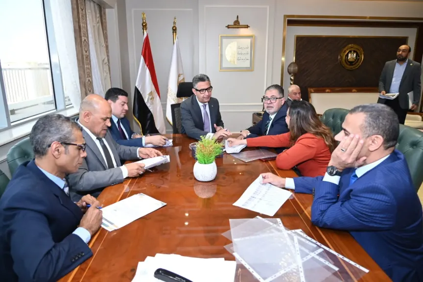 وزير التموين يعزز التواصل مع النواب والشيوخ لسرعة الاستجابة لمطالب المواطنين