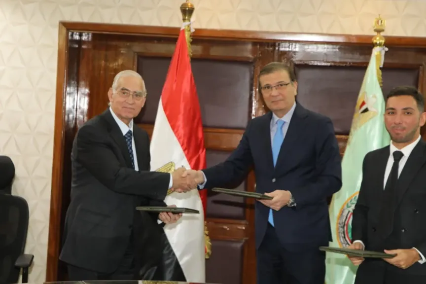 «الزراعة» وجهاز مشروعات الخدمة الوطنية وشركة مالتي كوميرس يوقعون بروتوكول تعاون للتحسين الوراثي للماشية