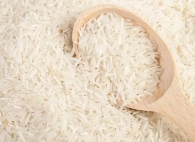 كوبا تتسلم الشحنة الأولى من الأرز الصيني لتهدئة أزمة الغذاء الإنسانية