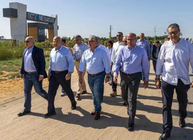 اقتصادية قناة السويس تسابق الزمن لإنهاء مرافق القنطرة غرب