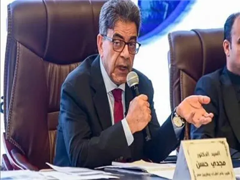 النقيب العام للأطباء البيطريين: لن نسمح بتحميل الطلاب أعباء إضافية في سنة الامتياز