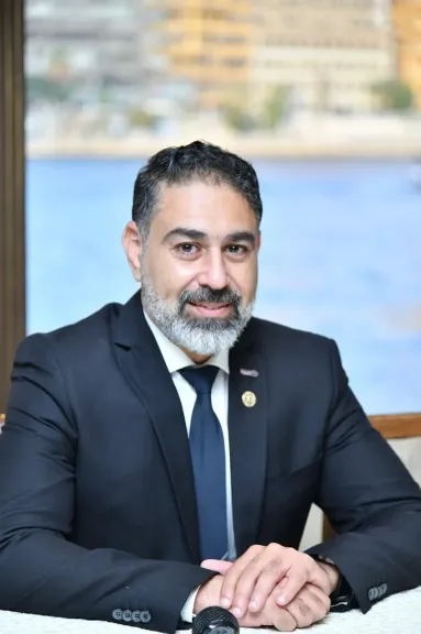 ”البيض المغشوش”.. شائعة تضرب الأسواق بعد تراجع الأسعار.. وشعبة بيض المائدة تكشف الحقيقة