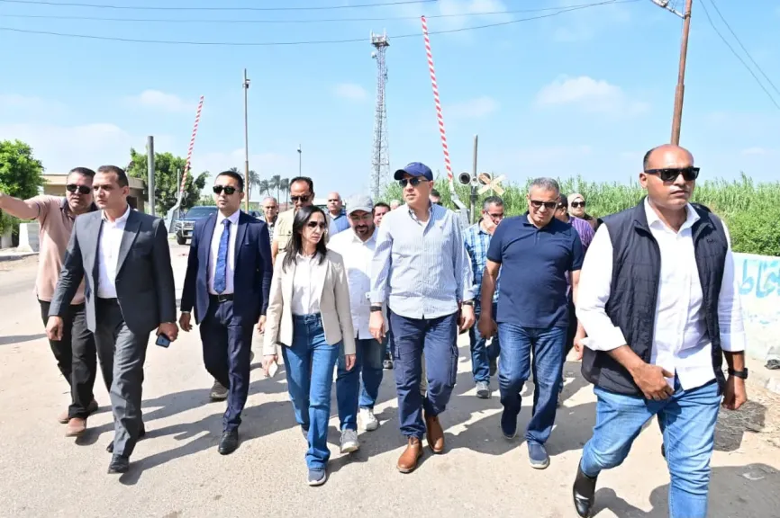 وزير الري ومحافظ البحيرة يتابعان جاهزية المنظومة المائية خلال موسم أقصى الاحتياجات