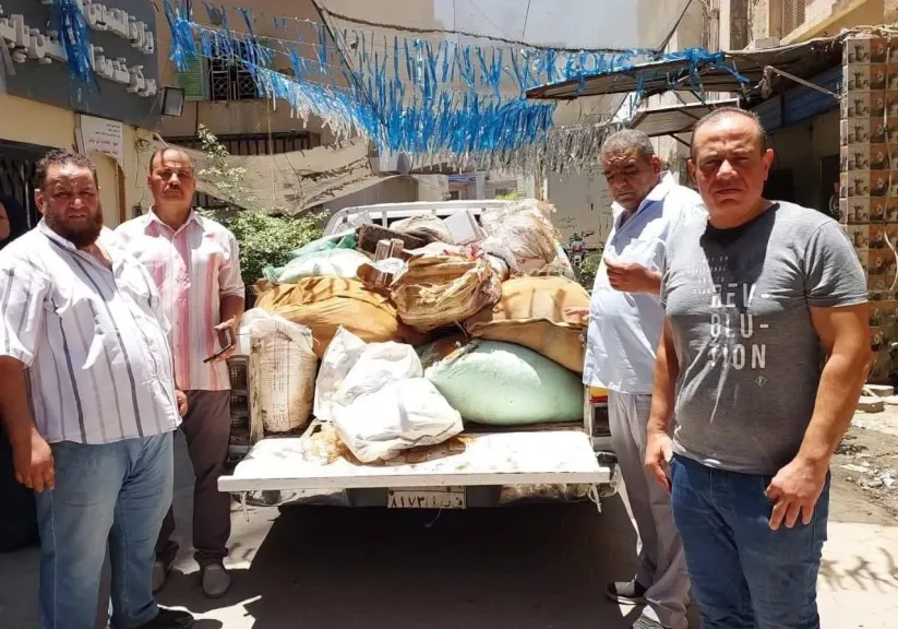 ضبط مصنع للبن المغشوش بالفيوم والتحفظ على 2 طن نوى بلح وبسلة