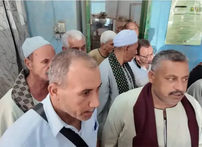 محافظ أسيوط يفاجئ جمعية زراعية بصدفا.. ورسائل حاسمة بشأن صرف الأسمدة