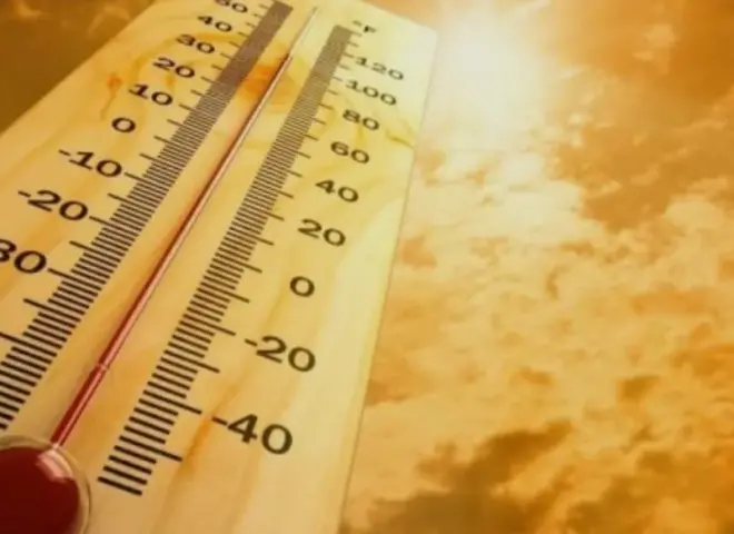 ”الأرصاد” تحذر: الحرارة تتجاوز المعدلات بـ4 درجات وارتفاع للأمواج بشواطئ المتوسط