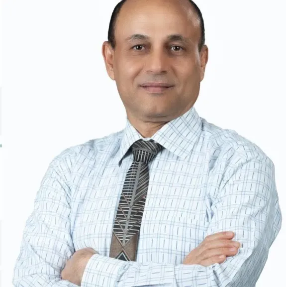 وهم الاندفاع نحو الذكاء الاصطناعي: هل نصنع جيلاً منزوع المفاهيم؟