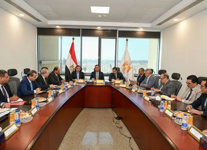 التموين والزراعة وجهاز مستقبل مصر يناقشون الخطوات التنفيذية للمشروع القومي «كاري أون»