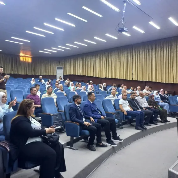 جامعة حلب تشهد مناقشة أول دراسة علمية لعلاج نقص الحديد في الترب الكلسية حيوياً