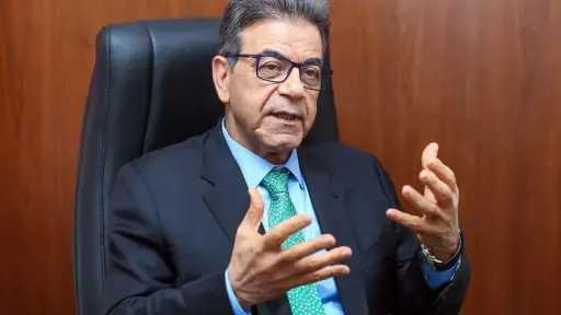 السالمونيلا ترفع درجة الاستعداد.. نقيب البيطريين يطالب بتعزيز الرقابة على مزارع الدواجن