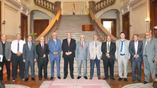 ”بحوث الصحراء” يستقبل وفد «أكساد» لبحث تعزيز التعاون العربي ومواجهة التصحر والجفاف