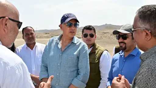 وزير الري يتفقد منشآت الحماية من أخطار السيول بالبحر الأحمر