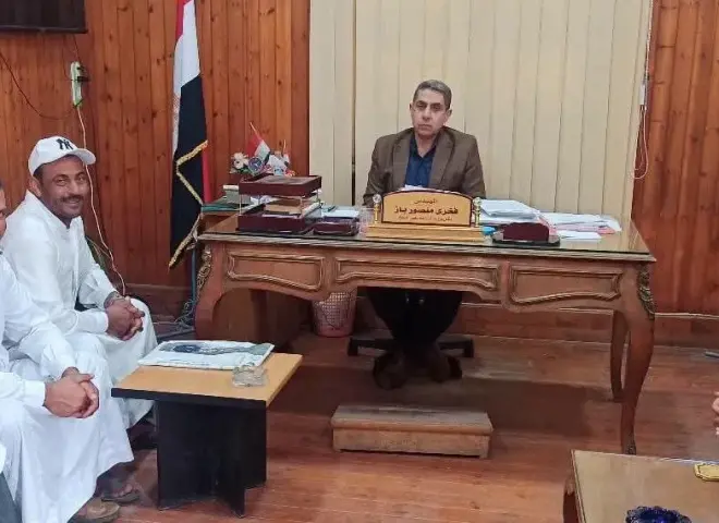 وكيل زراعة كفر الشيخ يوجه بمعاينة عاجلة لمصرف أبو لولو