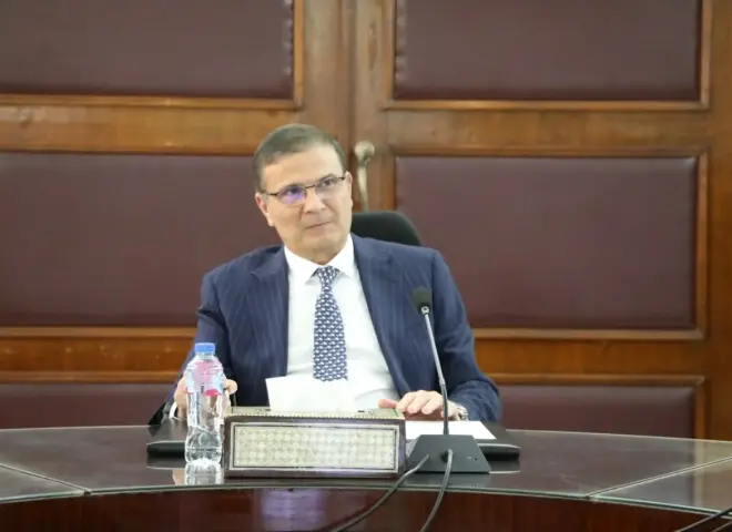 وزير الزراعة يبحث سبل دعم الاستثمار الزراعي وتذليل العقبات أمام القطاع الخاص
