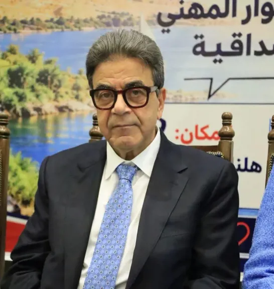 نقيب البيطريين: زيادة المعاشات وخفض أعداد المقبولين بكليات الطب البيطري 20%