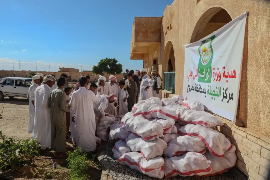 ”الزراعة” تطلق قافلة غذائية مجانية بعشرات الأطنان لدعم أهالي قرى مطروح