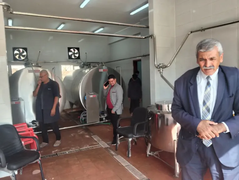 محافظ أسيوط يعلن تشغيل مركز تجميع الألبان بأبنوب لتعزيز الإنتاج الحيواني