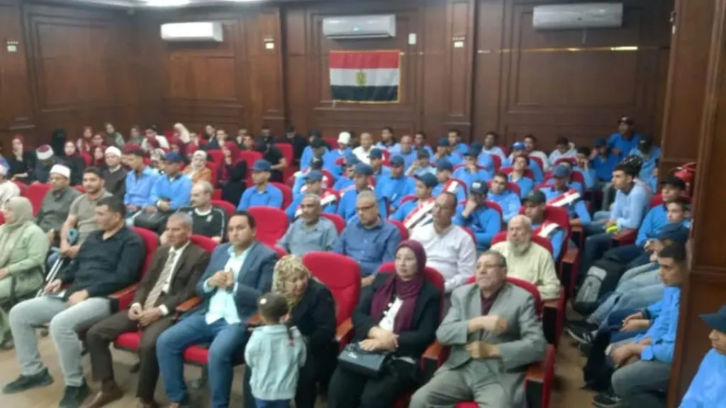بدل الحرق.. قش الأرز”ذهب اقتصادي”يفتح أبواب الاستثمار أمام شباب الدقهلية