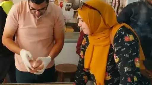 قبل استخدامها في الحواوشي.. الطب البيطري بسوهاج يمنع تداول 60 كيلو من هياكل الدواجن