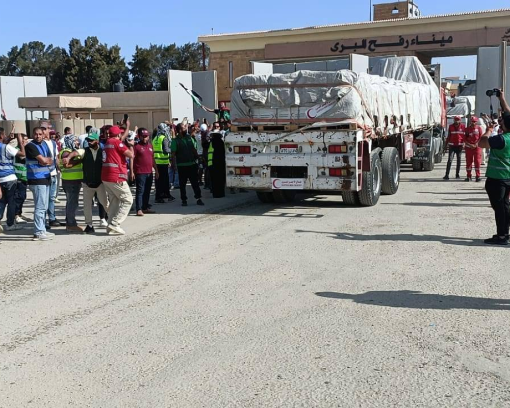 بدء دخول الشاحنات المصرية لفلسطين
